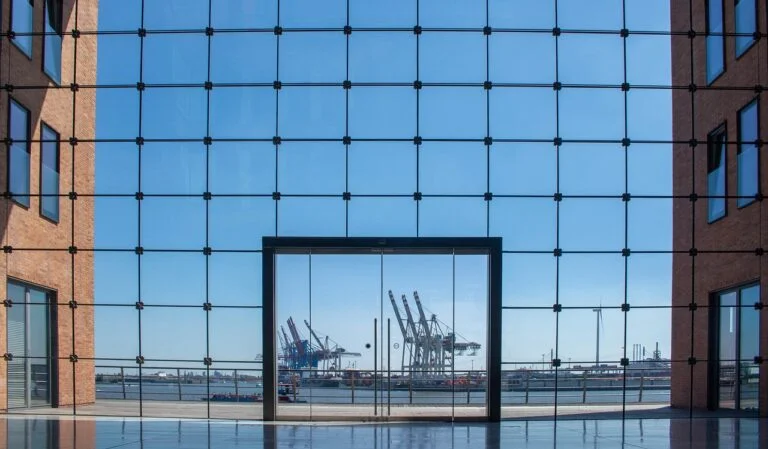 🏆 Monte sua Vidraçaria 1 melhorobra apresenta dicas para montar sua vidraçaria vidros janelas espelhos foto de window-7301126_1280